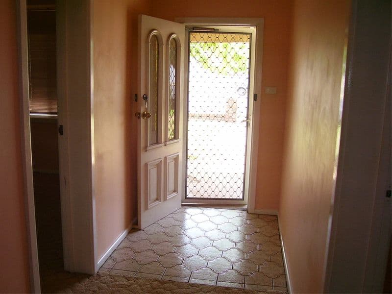 77  Dalton Street, PARKES NSW 2870, Parkes - Thumbnail 8