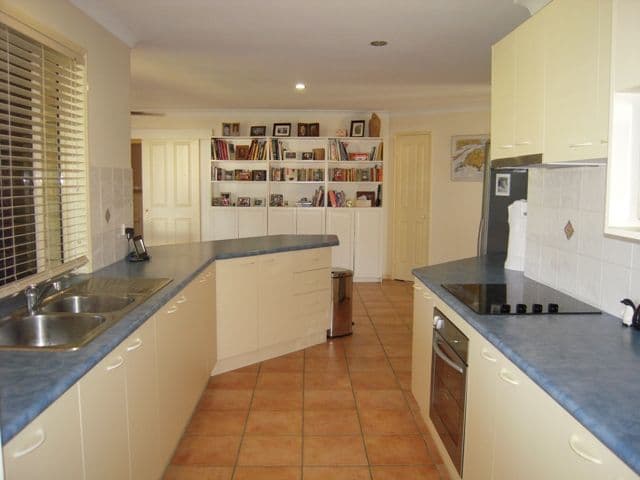 21 Botha Street, BLACKS BEACH QLD 4740, Blacks Beach - Thumbnail 4