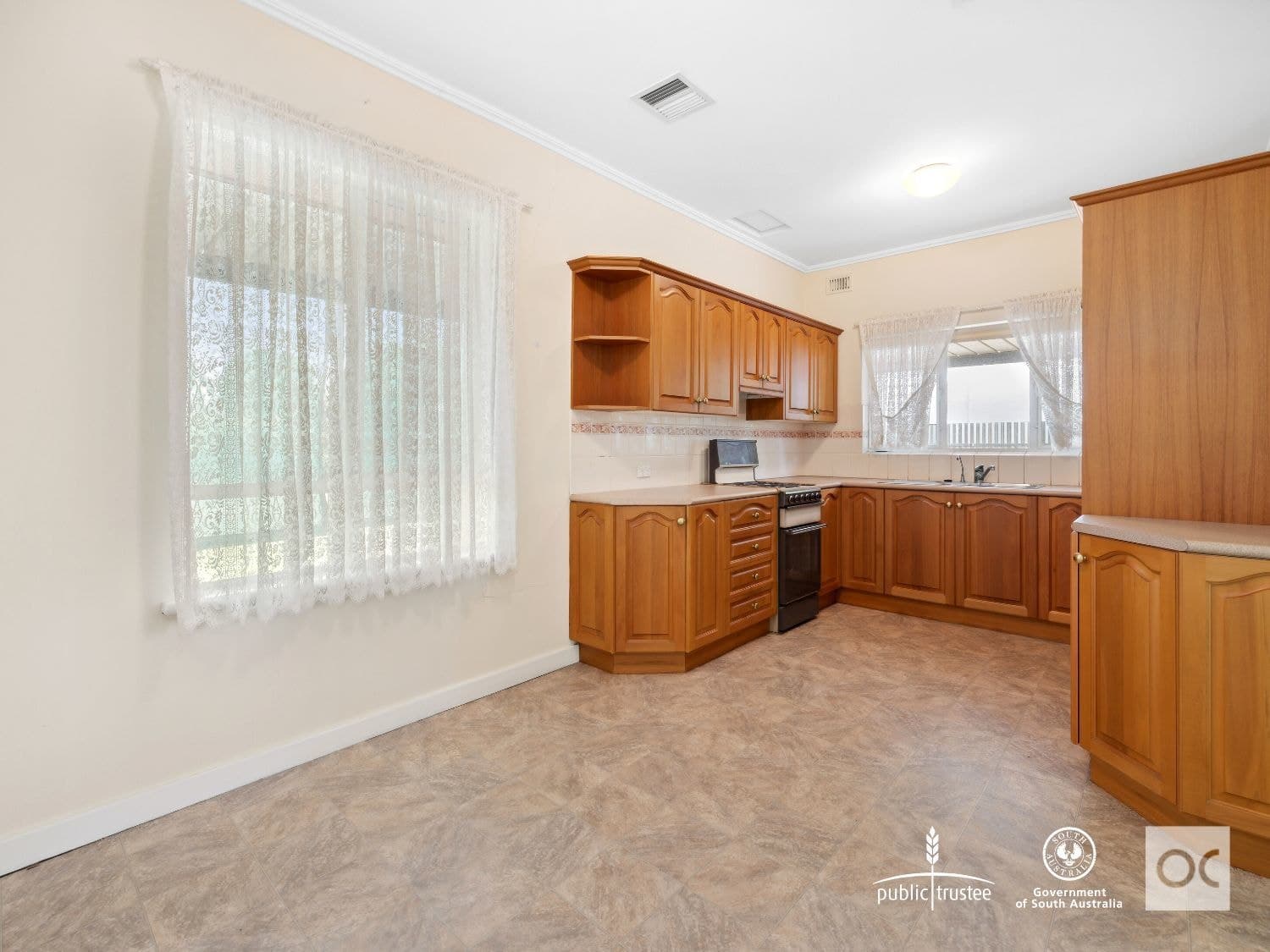 19 Stonehouse Avenue, Camden Park - Thumbnail 3