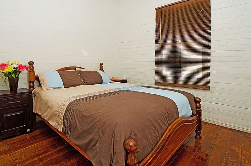 20 Houthem Street, CAMP HILL QLD 4152, Camp Hill - Thumbnail 7