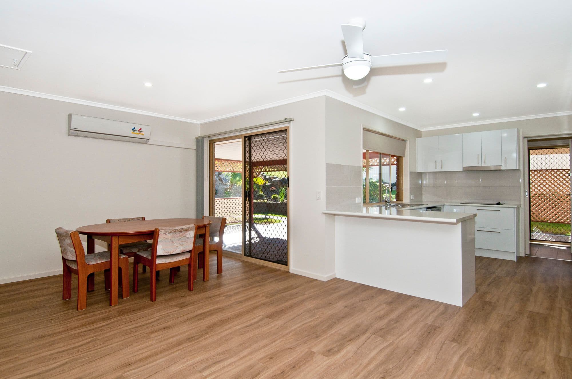 11 Duesbury Crescent, Edens Landing QLD 4207, Edens Landing - Thumbnail 5