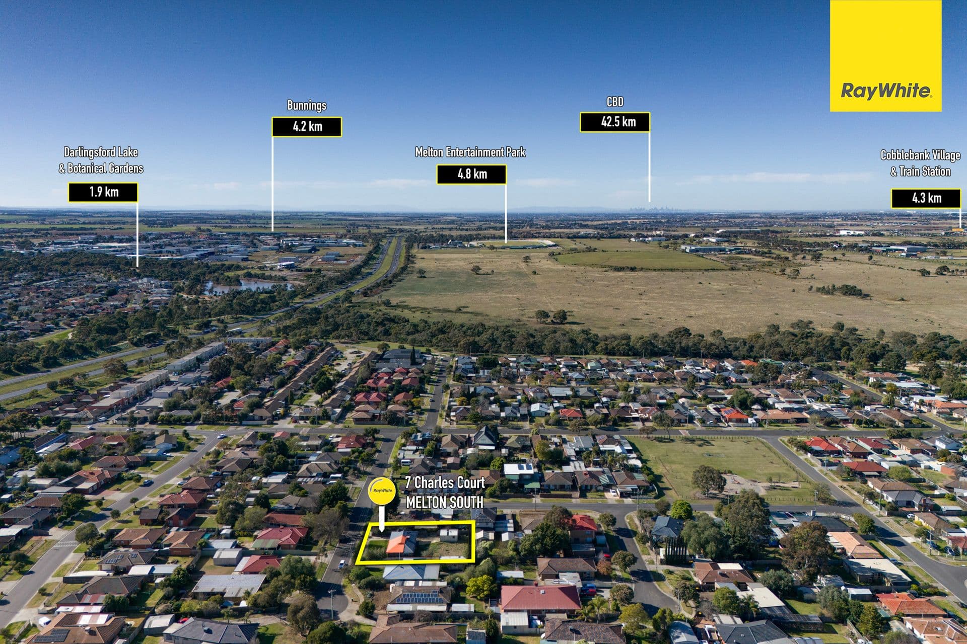 7 Charles Court, Melton South VIC 3338, Melton South - Thumbnail 3
