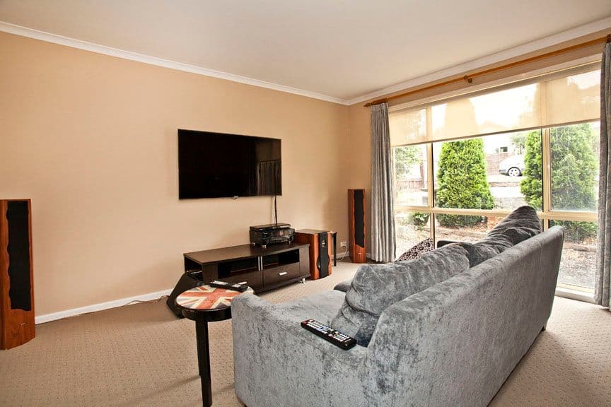 17 Railway Avenue, ASHWOOD VIC 3147, Ashwood - Thumbnail 5