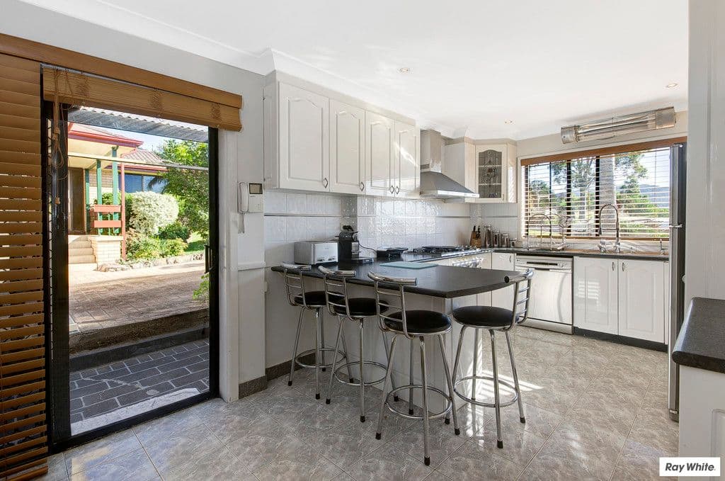 65 Staff Road, CORDEAUX HEIGHTS NSW 2526, Cordeaux Heights - Thumbnail 3