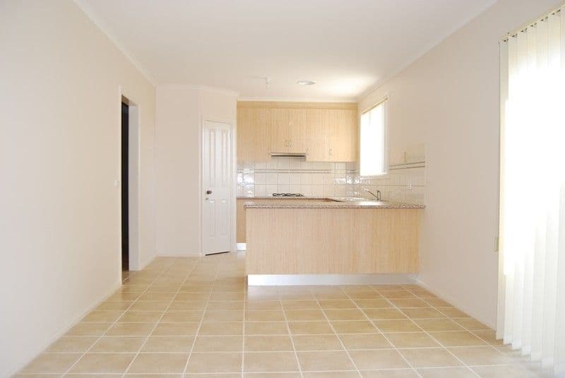 9 Kalver Street, CORIO VIC 3214, Corio - Thumbnail 3