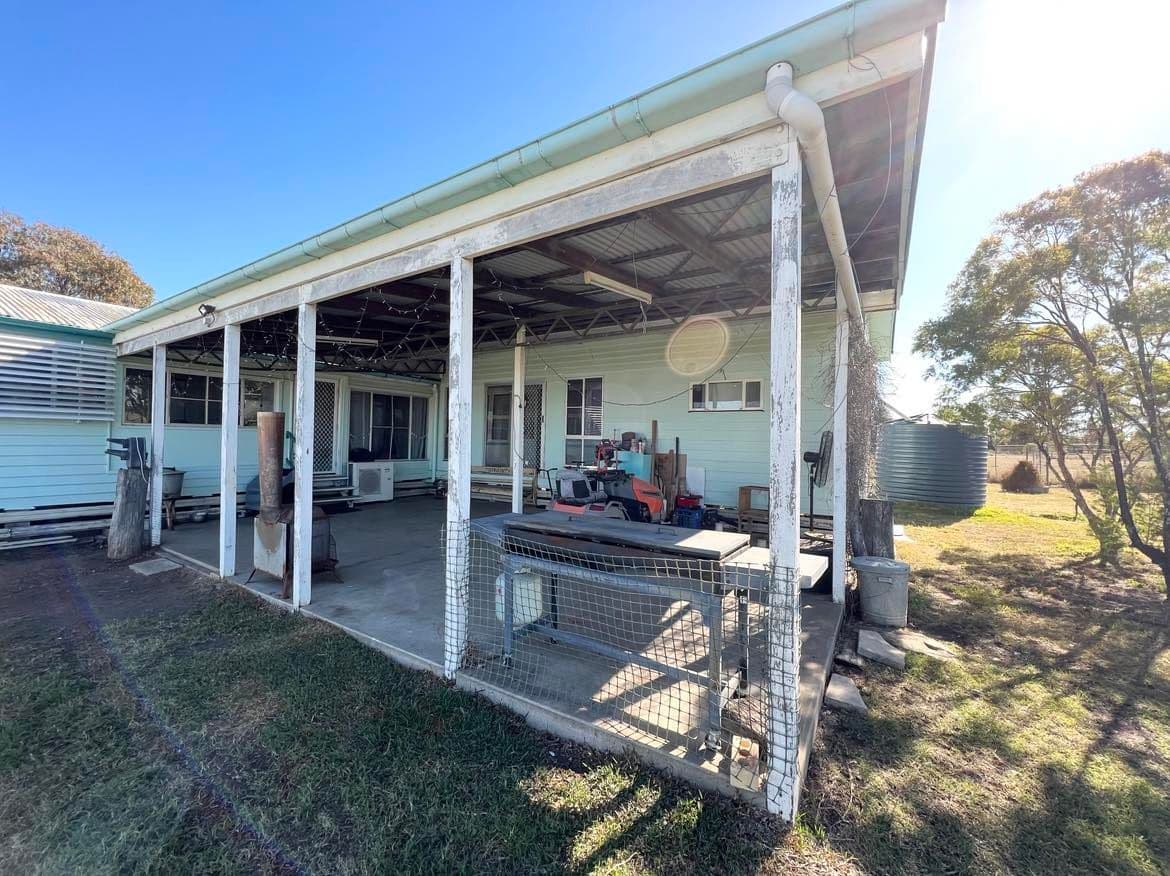 81 Sandalwood Avenue South, Dalby QLD 4405, Dalby - Thumbnail 8