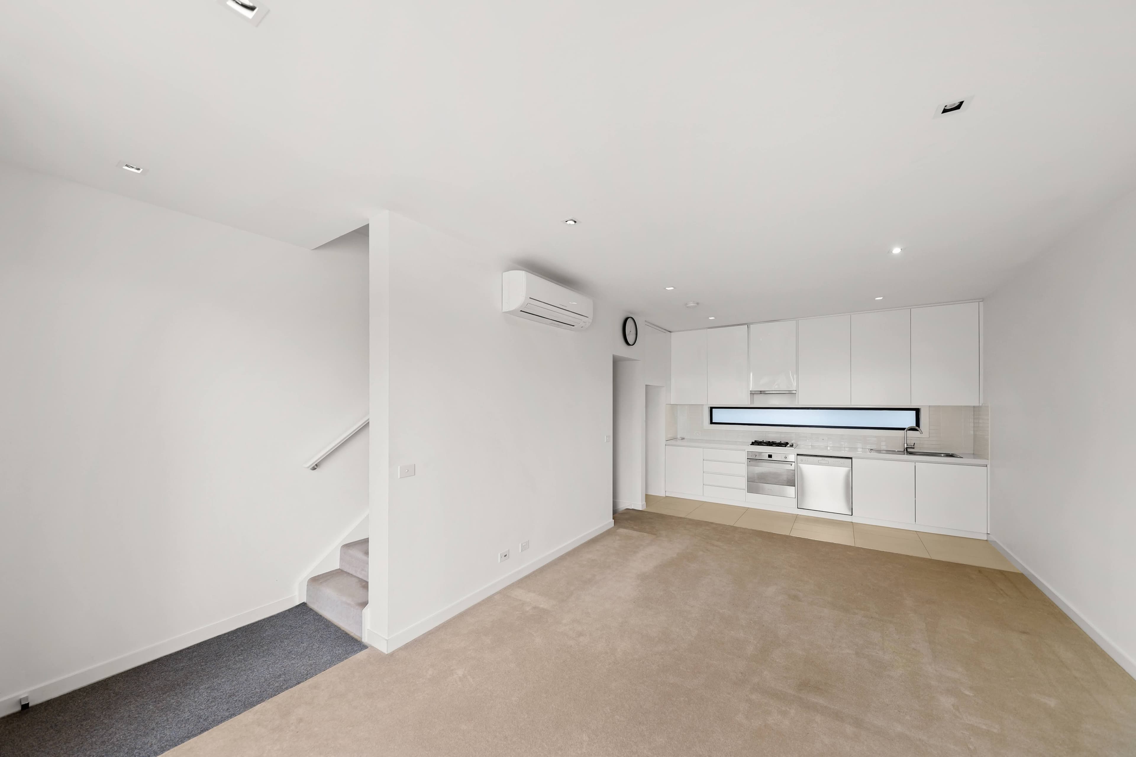 425 Warrigal Road, Burwood VIC 3125, Burwood - Thumbnail 4