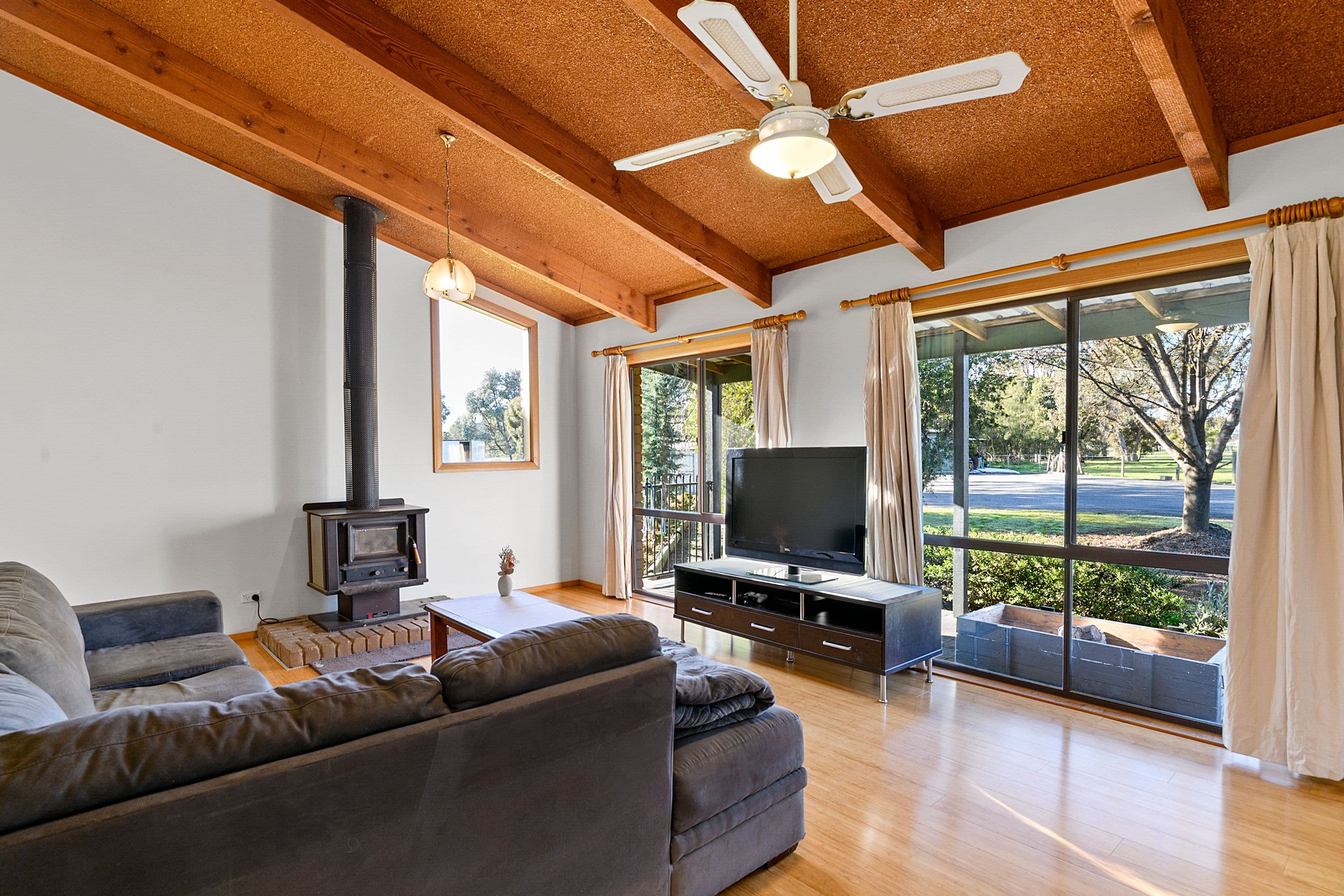 12 Kirkland Drive, Benalla VIC 3672, Benalla - Thumbnail 5