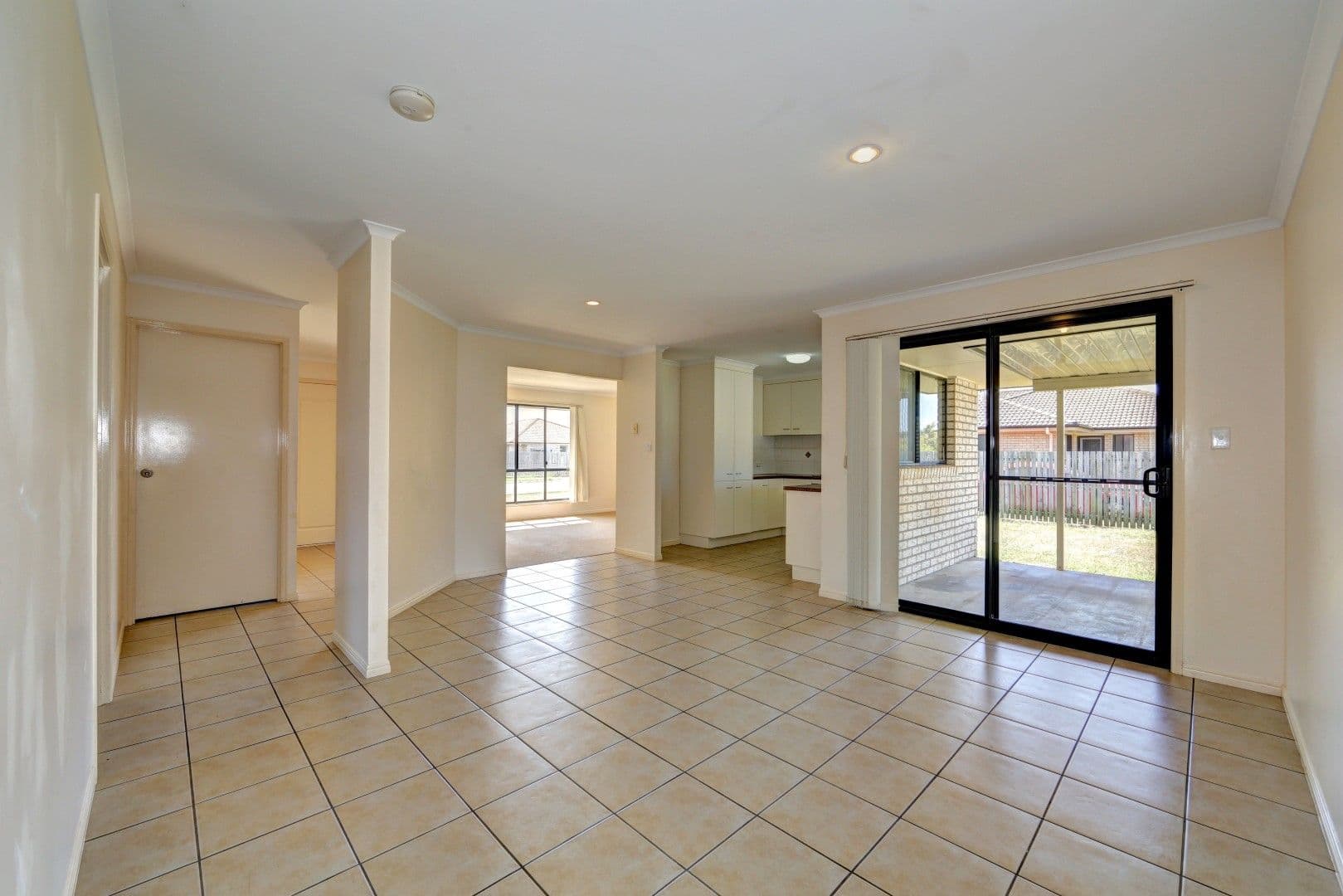 46 Robina Drive, AVOCA QLD 4670, Avoca - Thumbnail 2