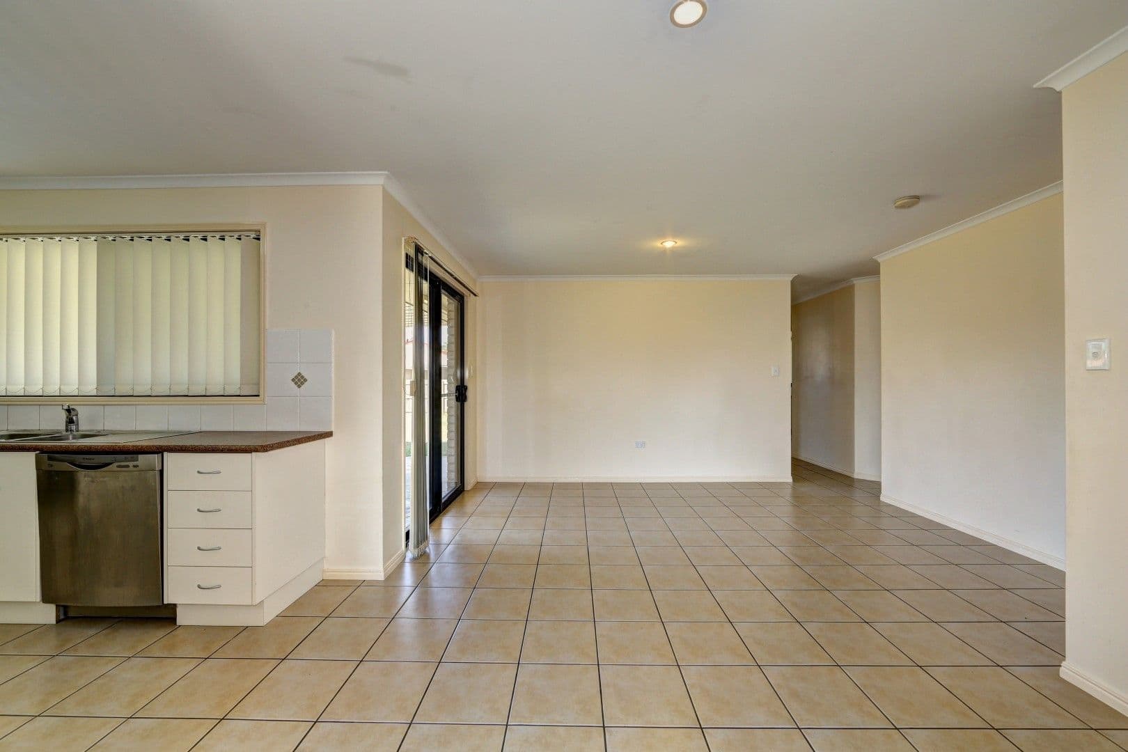 46 Robina Drive, AVOCA QLD 4670, Avoca - Thumbnail 4