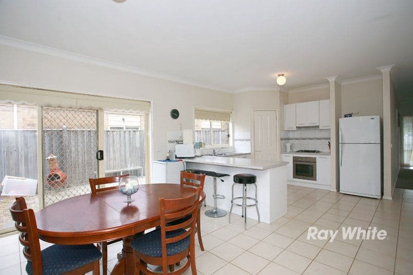 28 Waterbush Crescent, LYNDHURST VIC 3975, Lyndhurst - Thumbnail 5