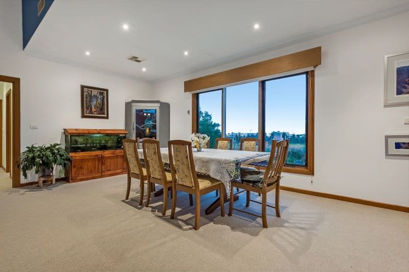 74 Yverdon Drive, Bannockburn VIC 3331, Bannockburn - Thumbnail 5