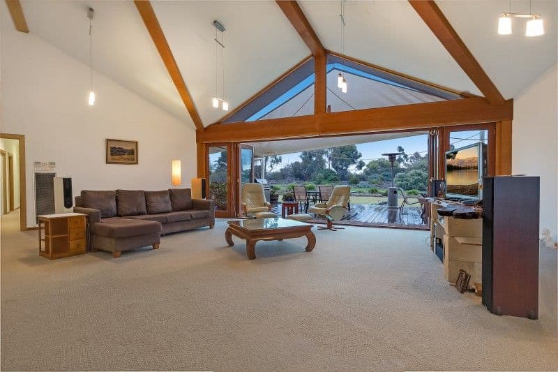 74 Yverdon Drive, Bannockburn VIC 3331, Bannockburn - Thumbnail 6