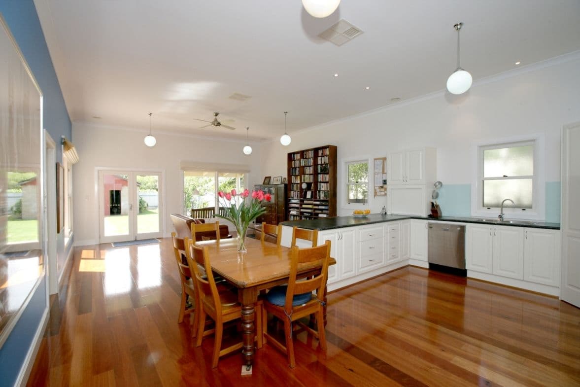 31 Fox Street, WAGGA WAGGA NSW 2650, Wagga Wagga - Thumbnail 2