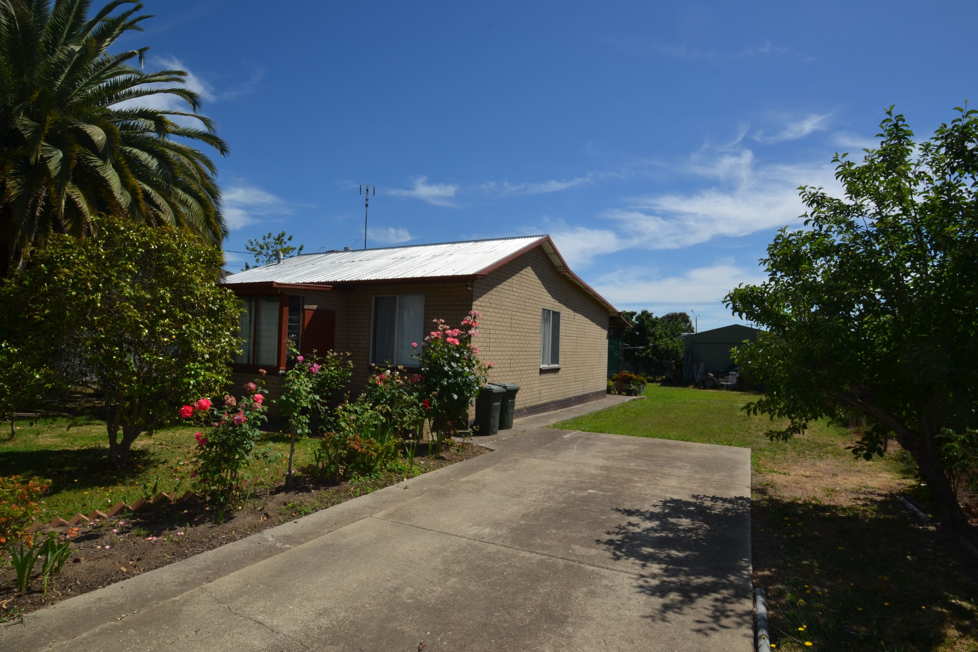 43 Loco Street, Seymour VIC 3660, Seymour - Thumbnail 2