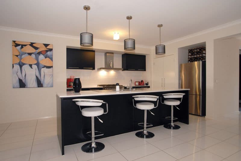 108 Southgateway, LANGWARRIN VIC 3910, Langwarrin - Thumbnail 7