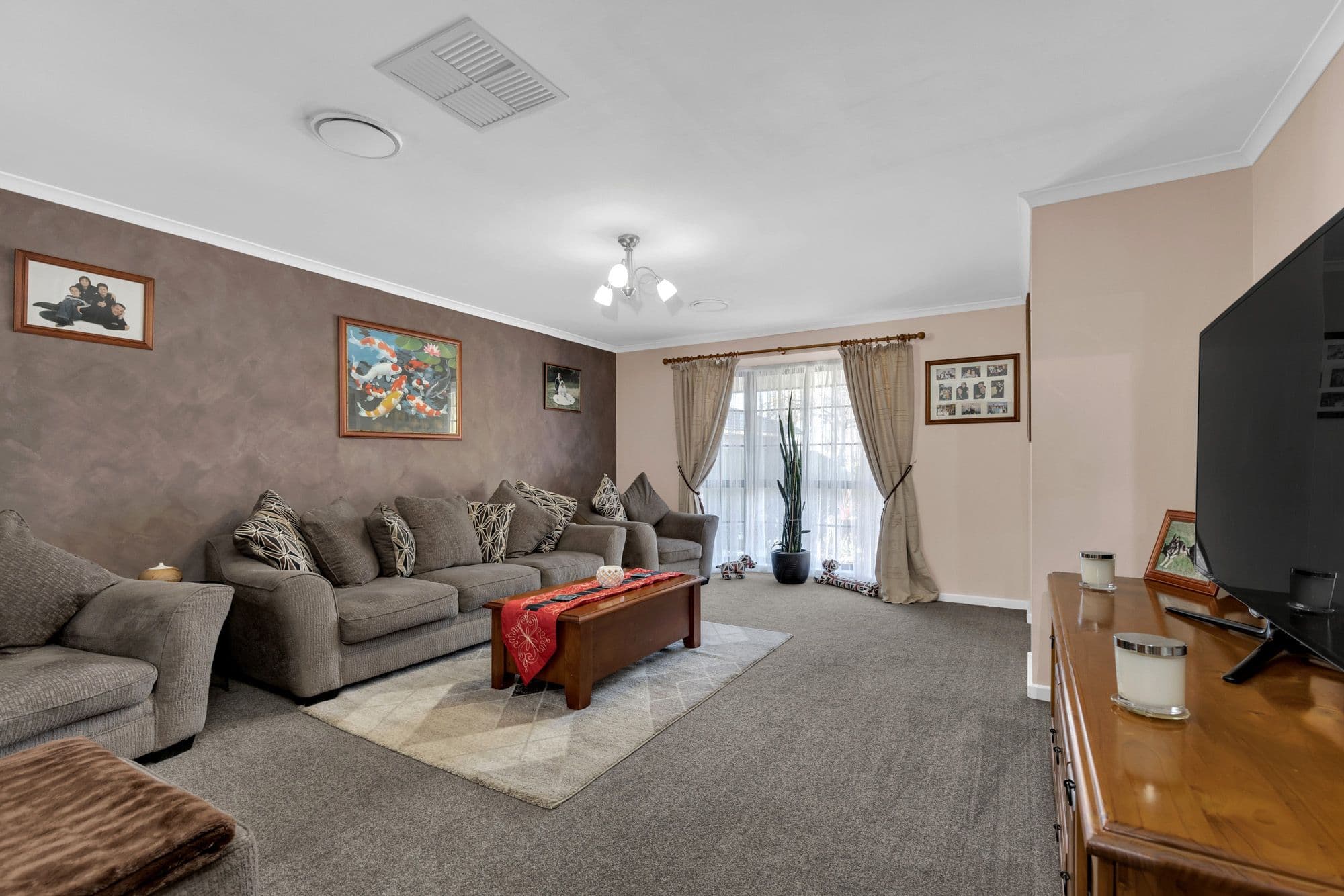5 Tulip Close, Hoppers Crossing VIC 3029, Hoppers Crossing - Thumbnail 3