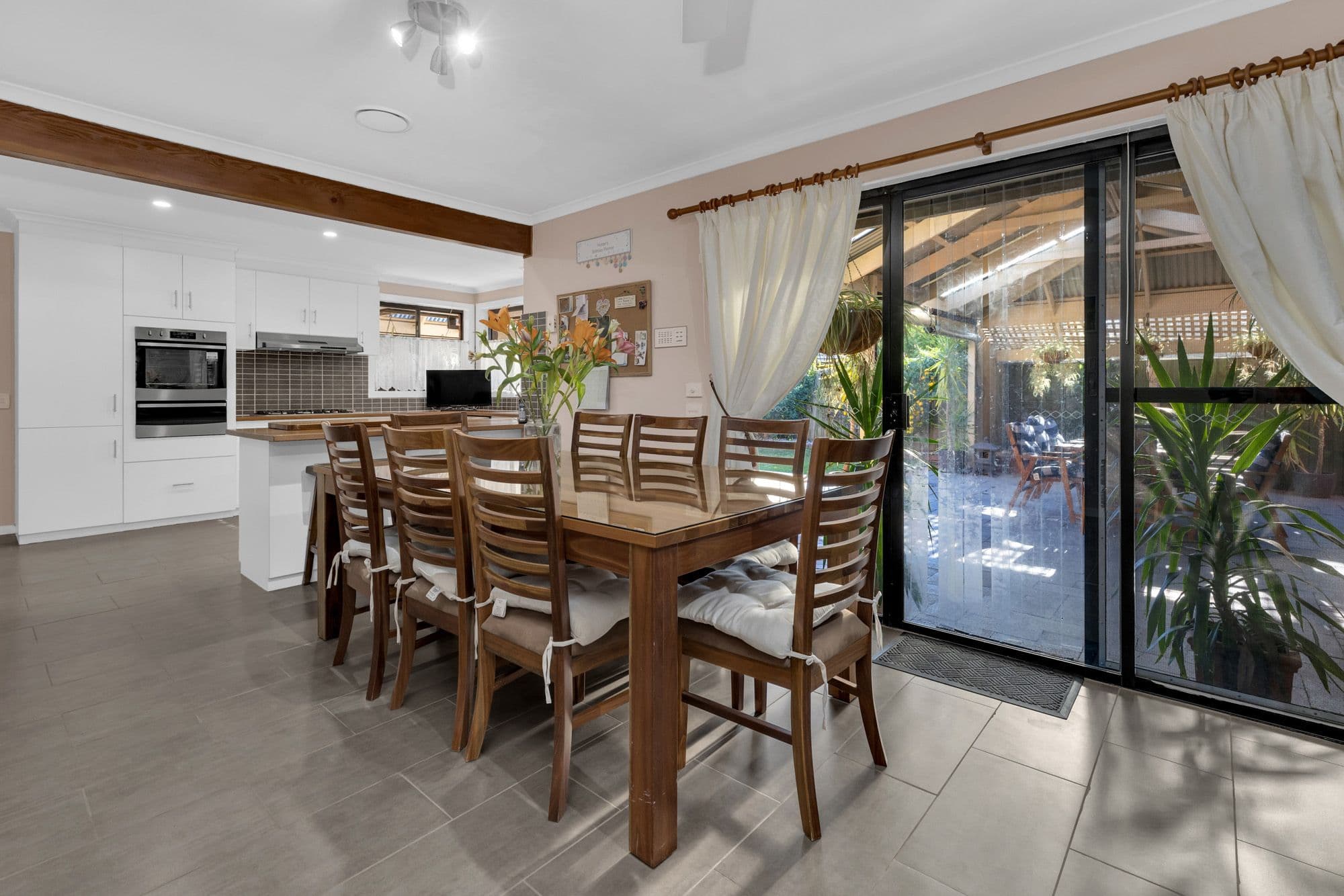 5 Tulip Close, Hoppers Crossing VIC 3029, Hoppers Crossing - Thumbnail 6