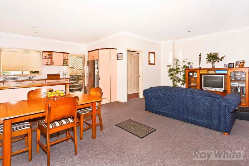 23 Garrison Road, BOSSLEY PARK NSW 2176, Bossley Park - Thumbnail 3