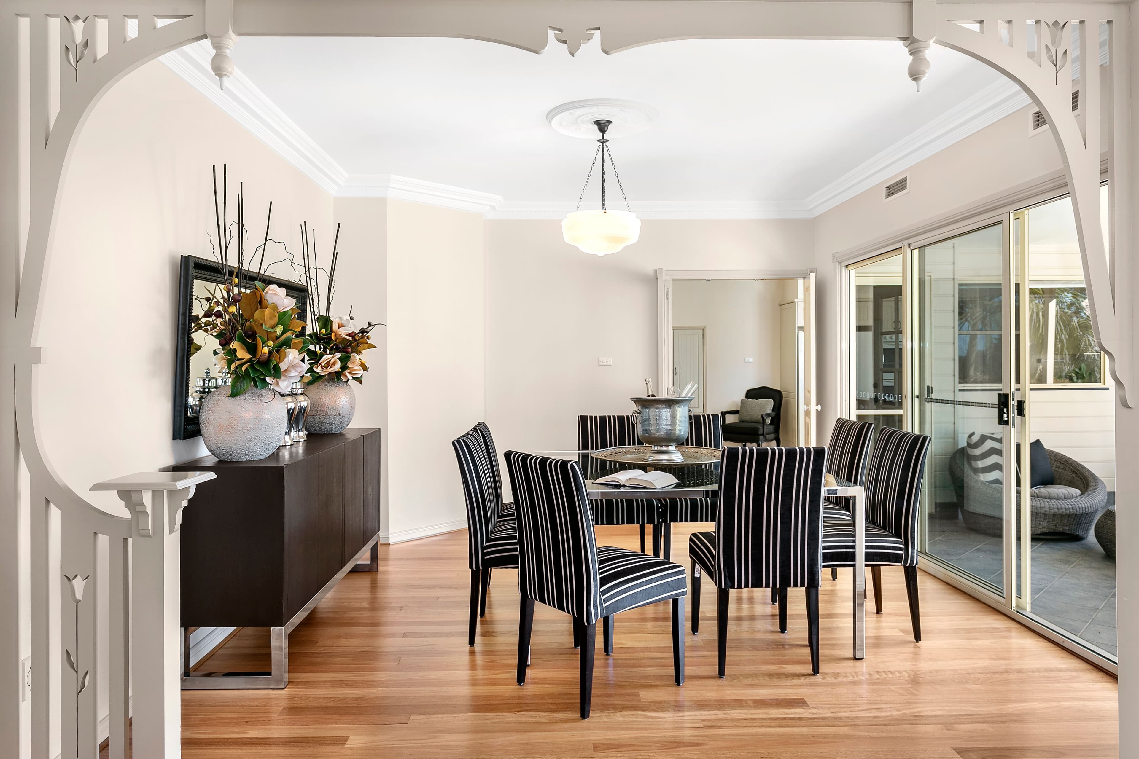 1 Kameruka Road, Northbridge - Thumbnail 5