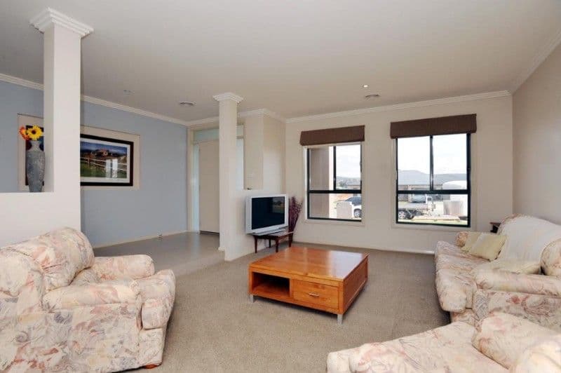 49 McCusker Drive, BUNGENDORE NSW 2621, Bungendore - Thumbnail 6