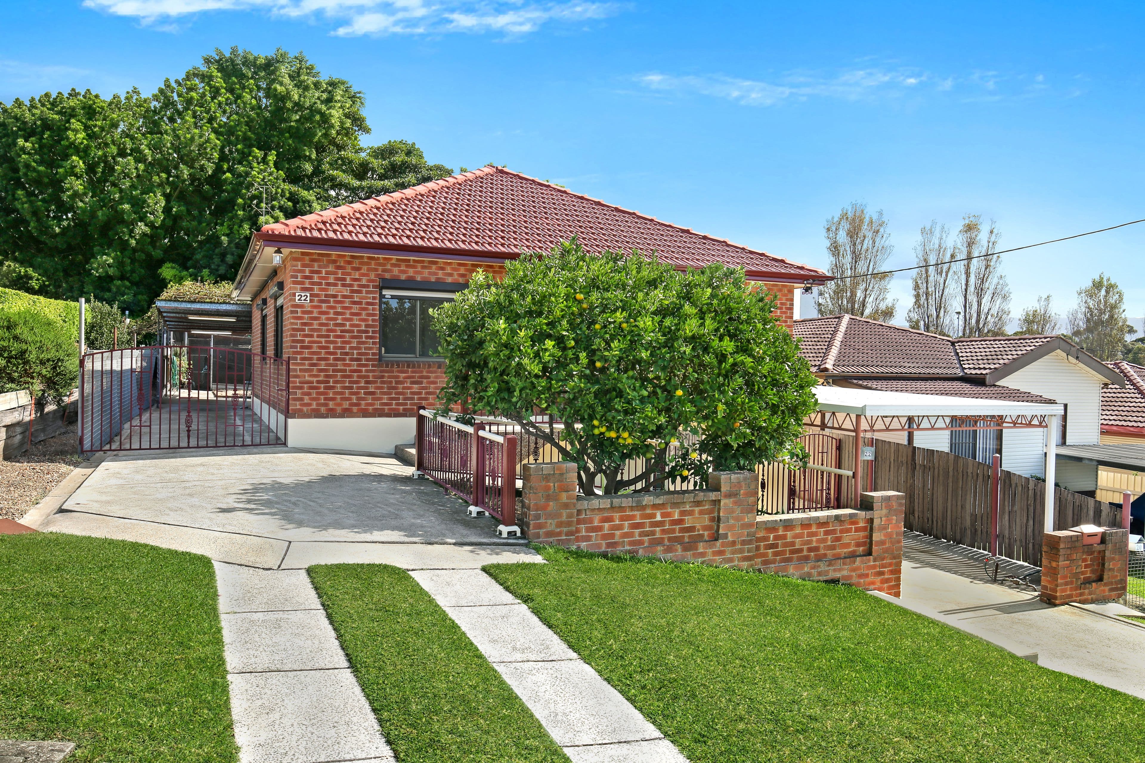 22 Barry Street, Cringila - Image 1