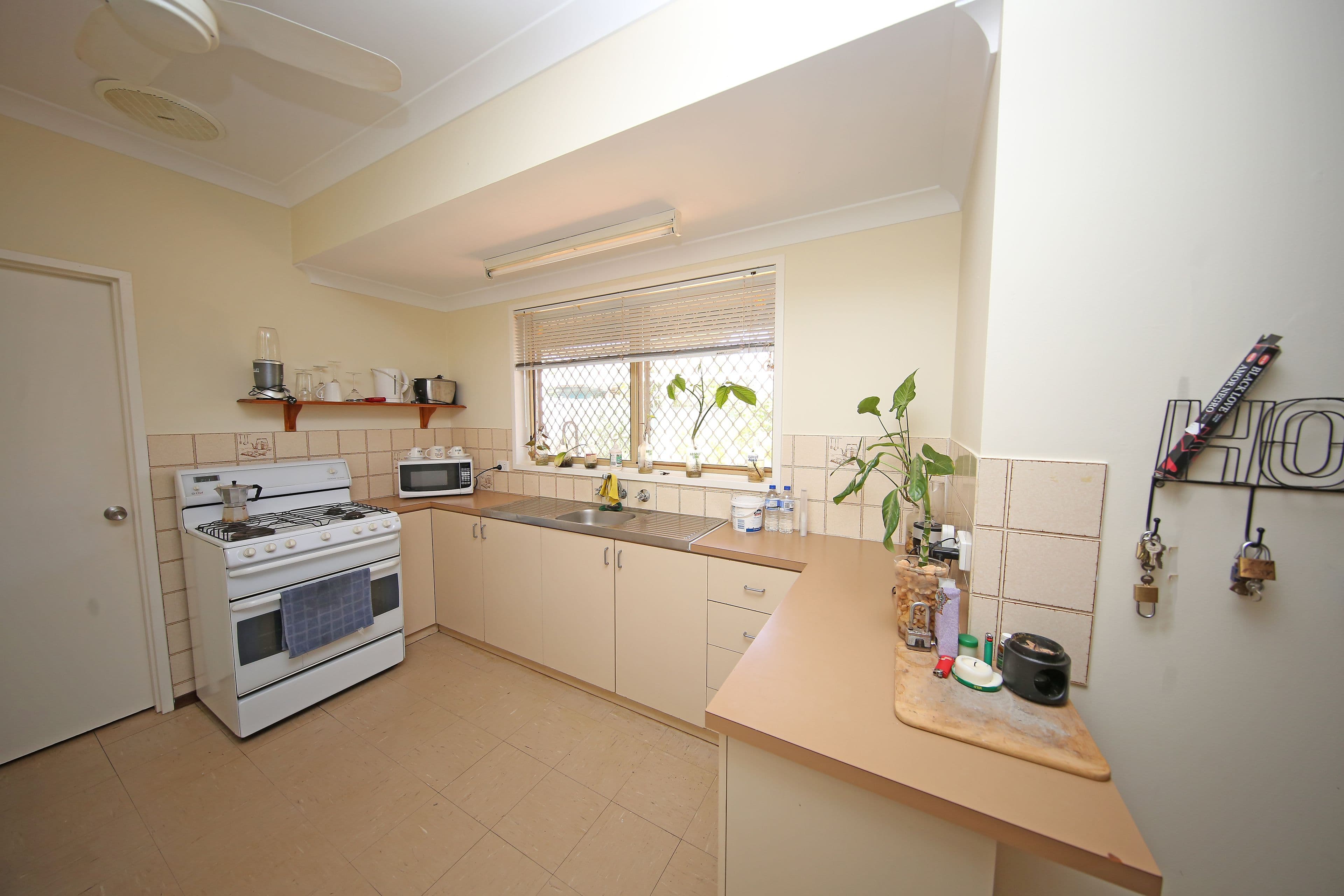 16 Zanetti Way, Nickol WA 6714, Nickol - Thumbnail 3