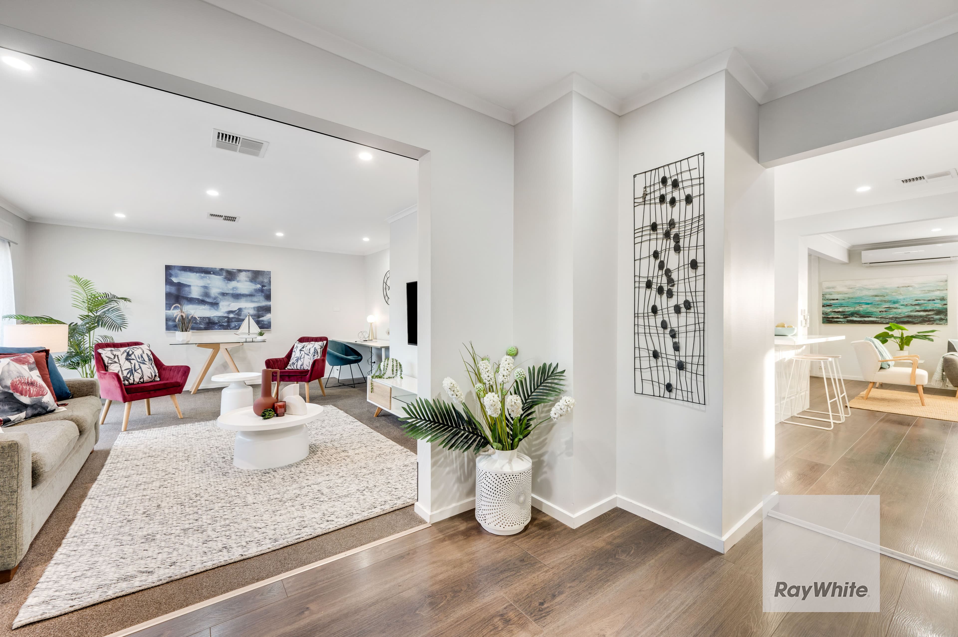 14 Barclay Close, Gladstone Park VIC 3043, Gladstone Park - Thumbnail 4