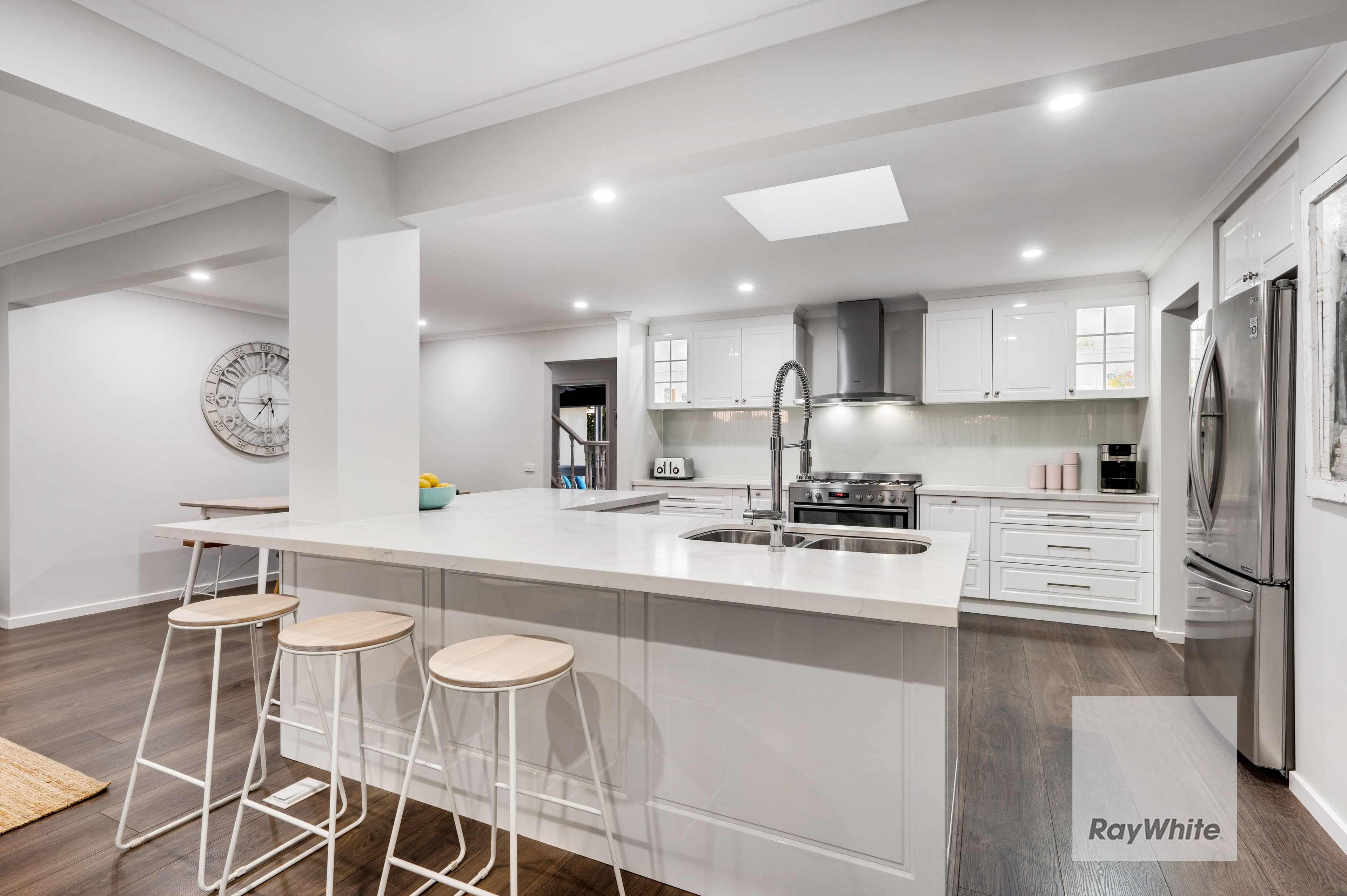 14 Barclay Close, Gladstone Park VIC 3043, Gladstone Park - Thumbnail 6