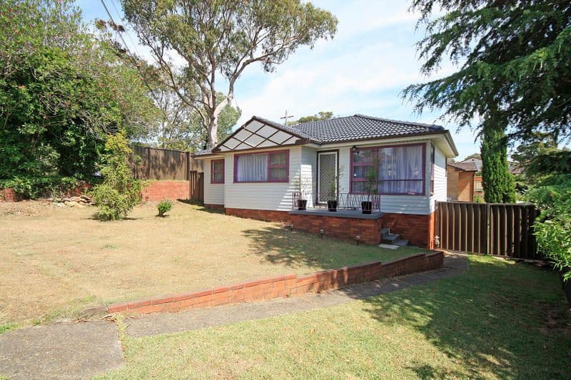 101 Thurlgona Road, ENGADINE NSW 2233, Engadine - Image 1
