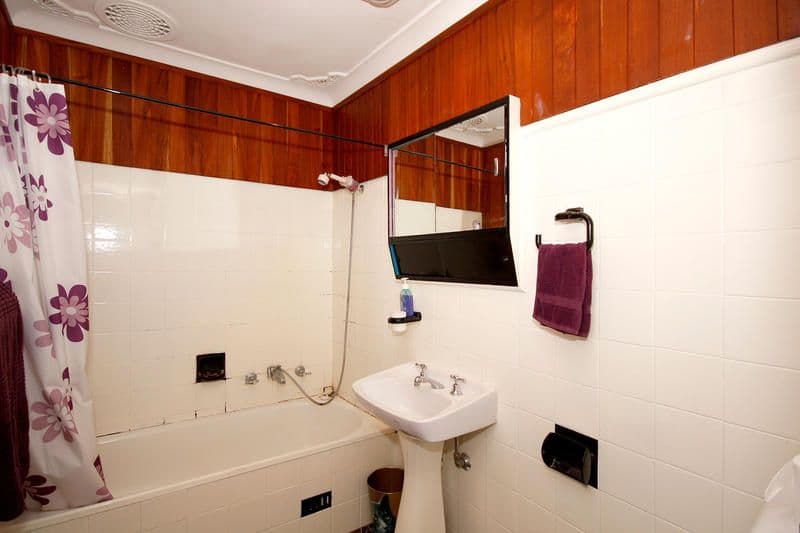 101 Thurlgona Road, ENGADINE NSW 2233, Engadine - Thumbnail 8