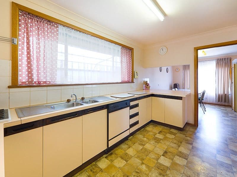 705 Centaur Road, LAVINGTON NSW 2641, Lavington - Thumbnail 5