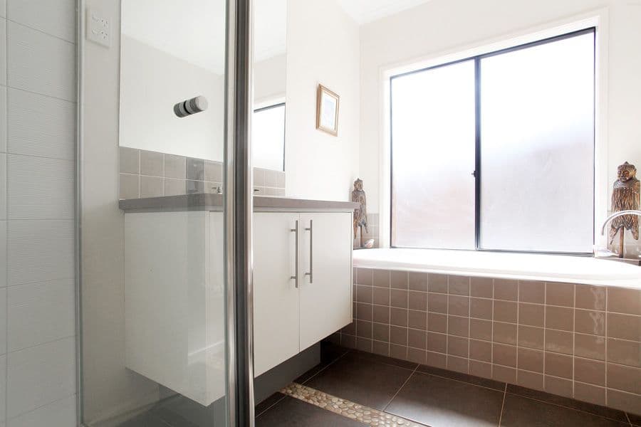 48 Azure Drive, TARNEIT VIC 3029, Tarneit - Thumbnail 8