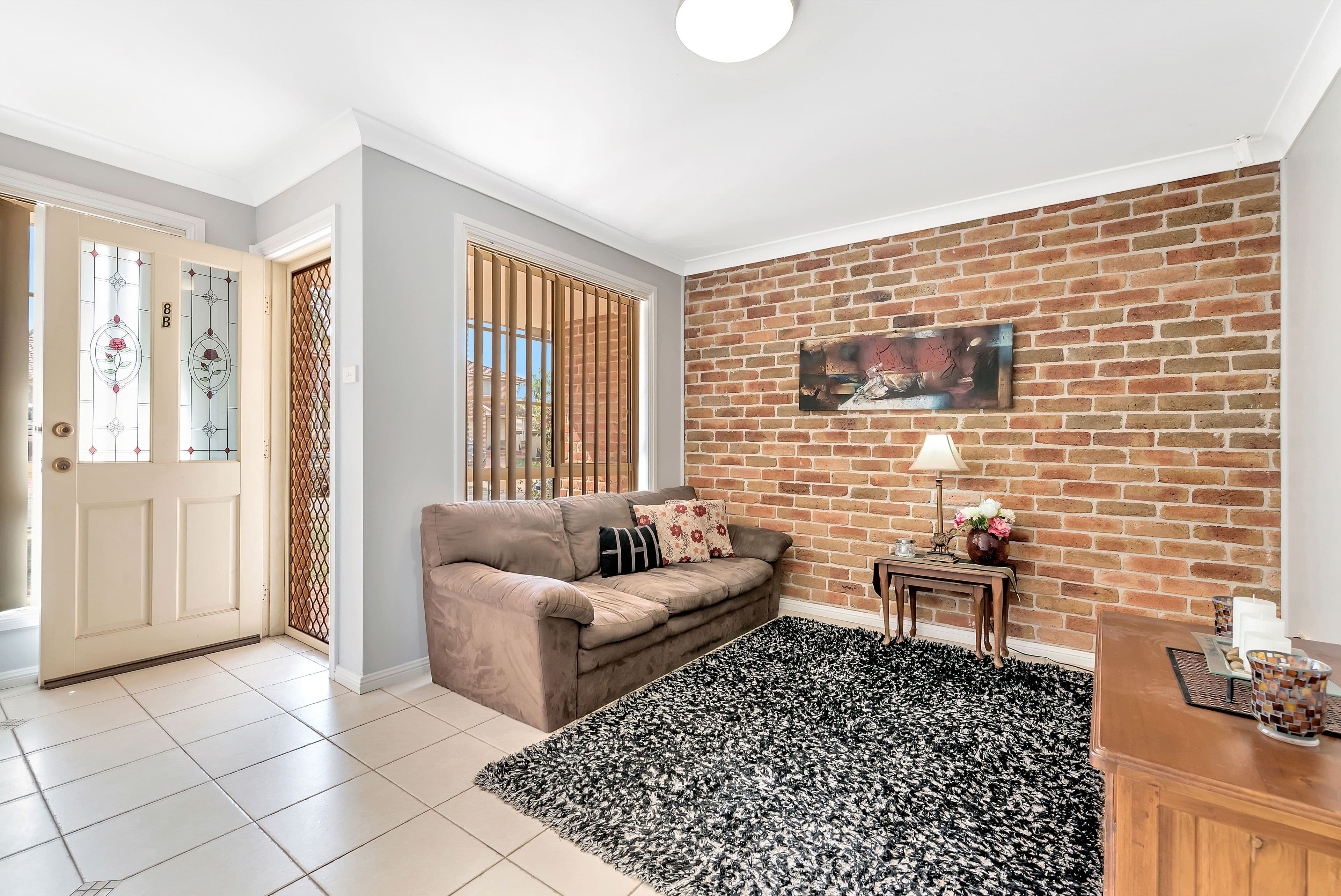 8 Aukane Street, Green Valley - Thumbnail 2