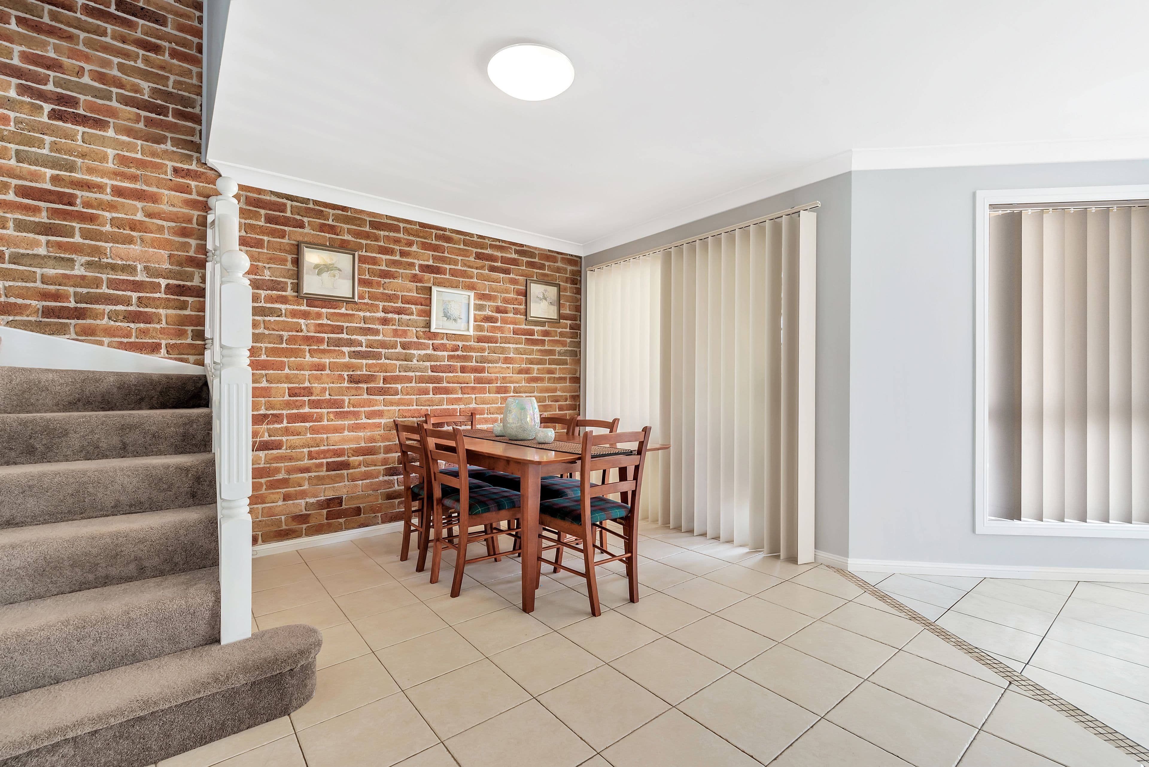 8 Aukane Street, Green Valley - Thumbnail 3