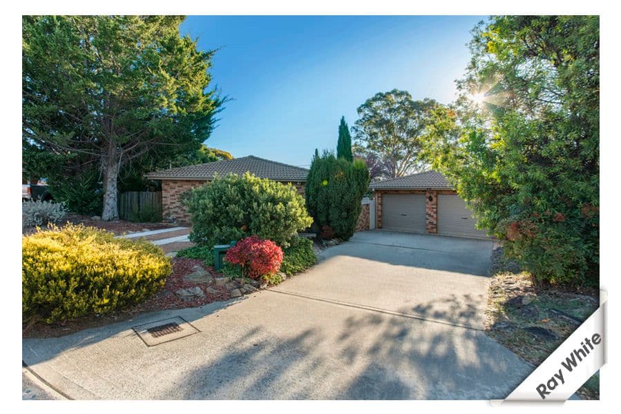 6 Jobson Place, CHISHOLM ACT 2905, Chisholm - Image 1