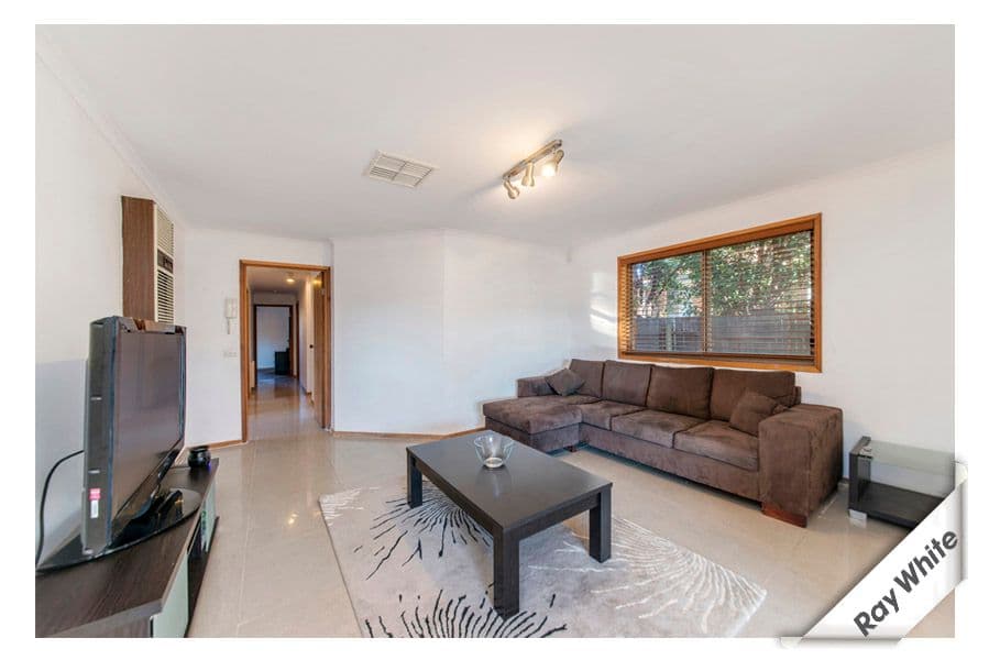 6 Jobson Place, CHISHOLM ACT 2905, Chisholm - Thumbnail 5