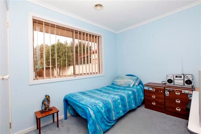 11 Waterford Avenue, CRAIGIEBURN VIC 3064, Craigieburn - Thumbnail 8