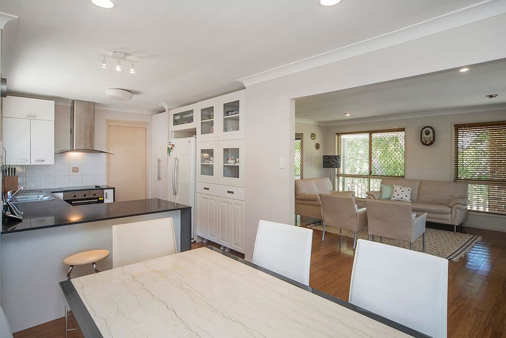 1 Watford Crescent, MOLENDINAR QLD 4214, Molendinar - Thumbnail 2
