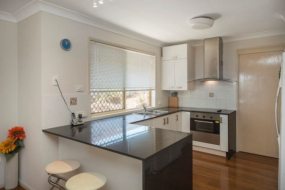 1 Watford Crescent, MOLENDINAR QLD 4214, Molendinar - Thumbnail 5