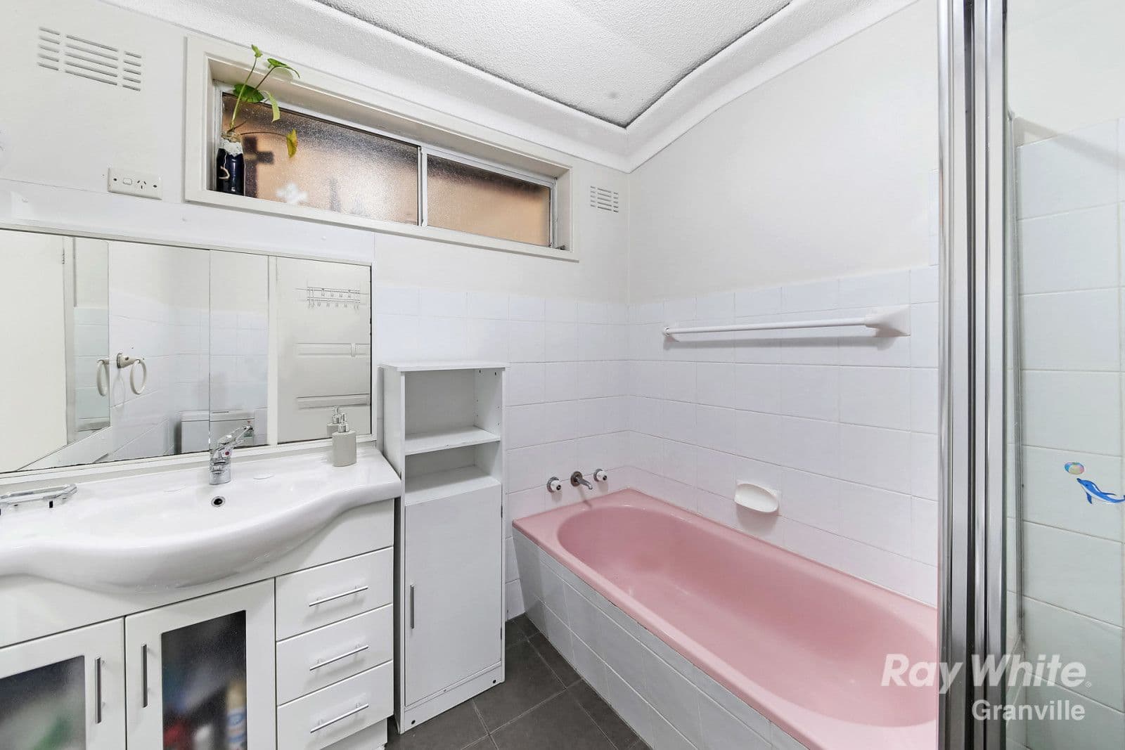 9 Greenslope Street, South Wentworthville - Thumbnail 4