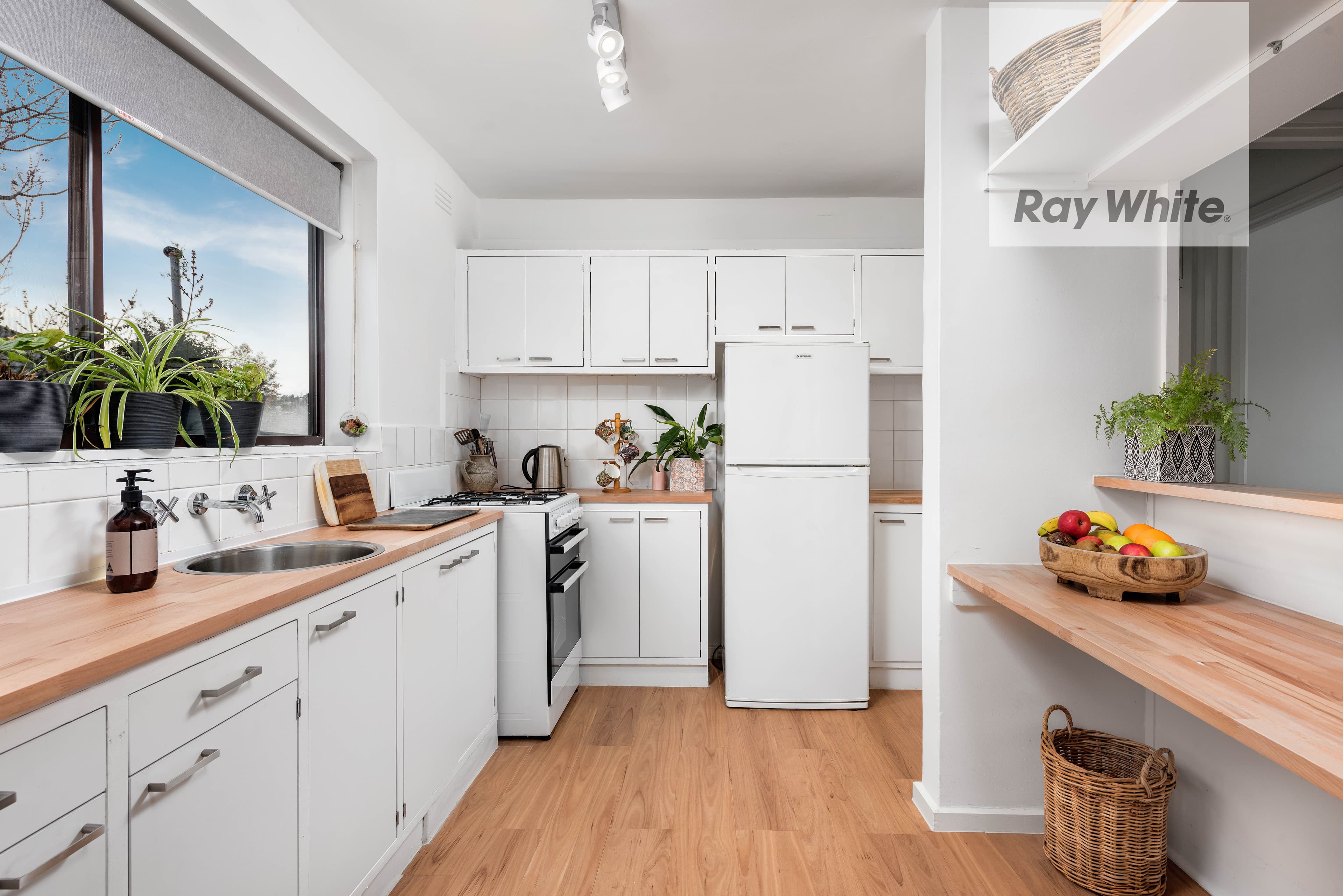30 Robb Street, Reservoir VIC 3073, Reservoir - Thumbnail 4