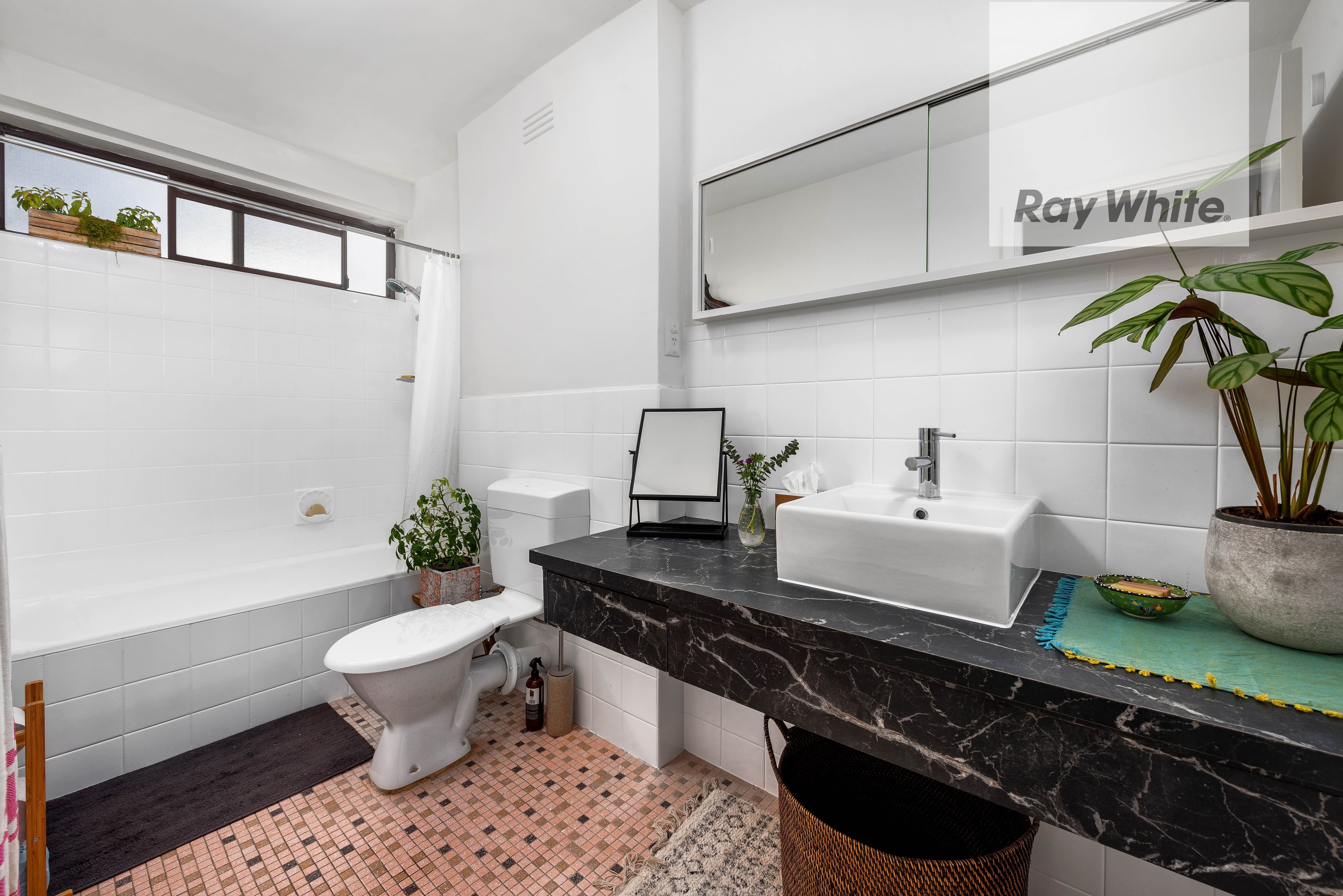 30 Robb Street, Reservoir VIC 3073, Reservoir - Thumbnail 7