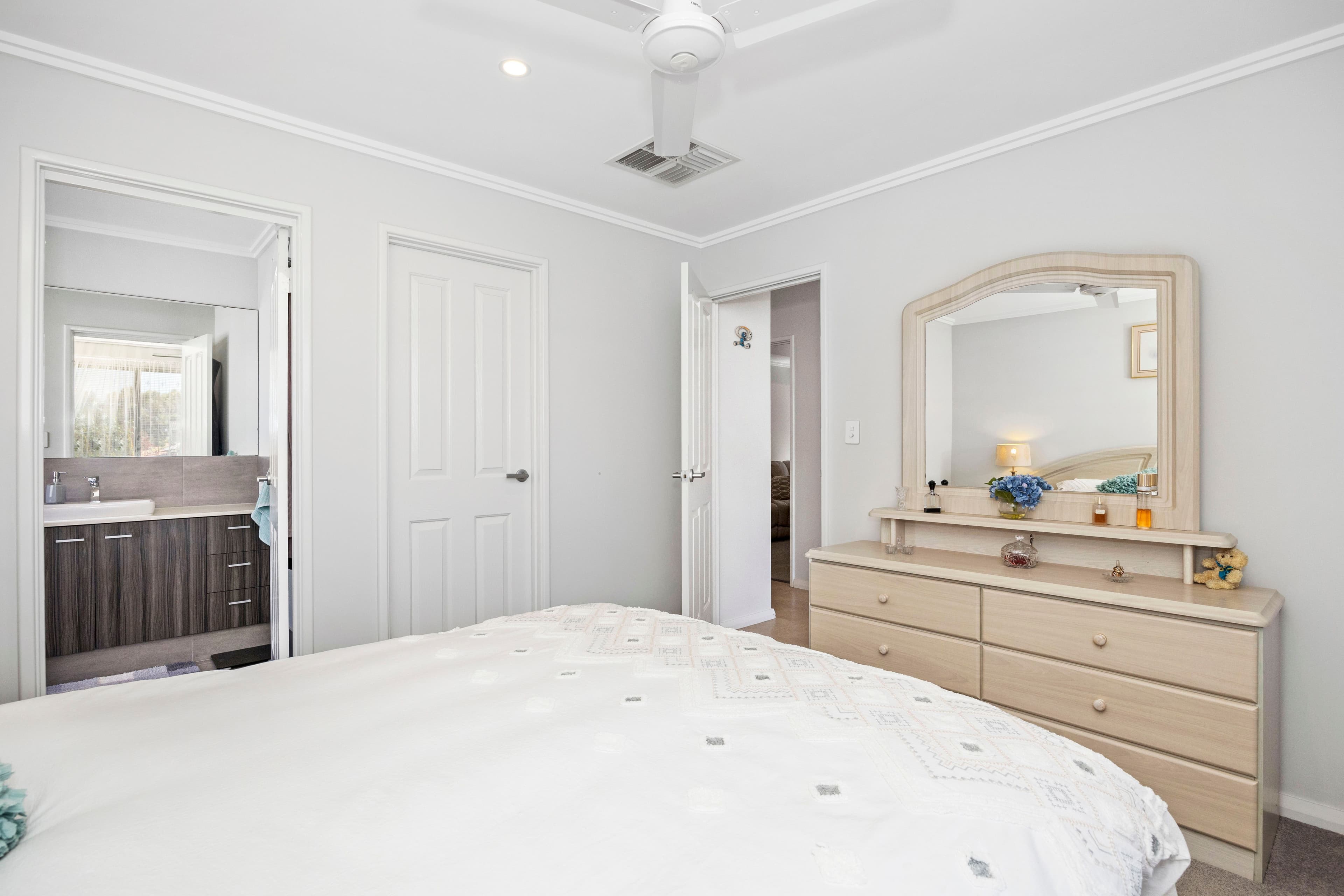 6B Arrol Street, Carine WA 6020, Carine - Thumbnail 5