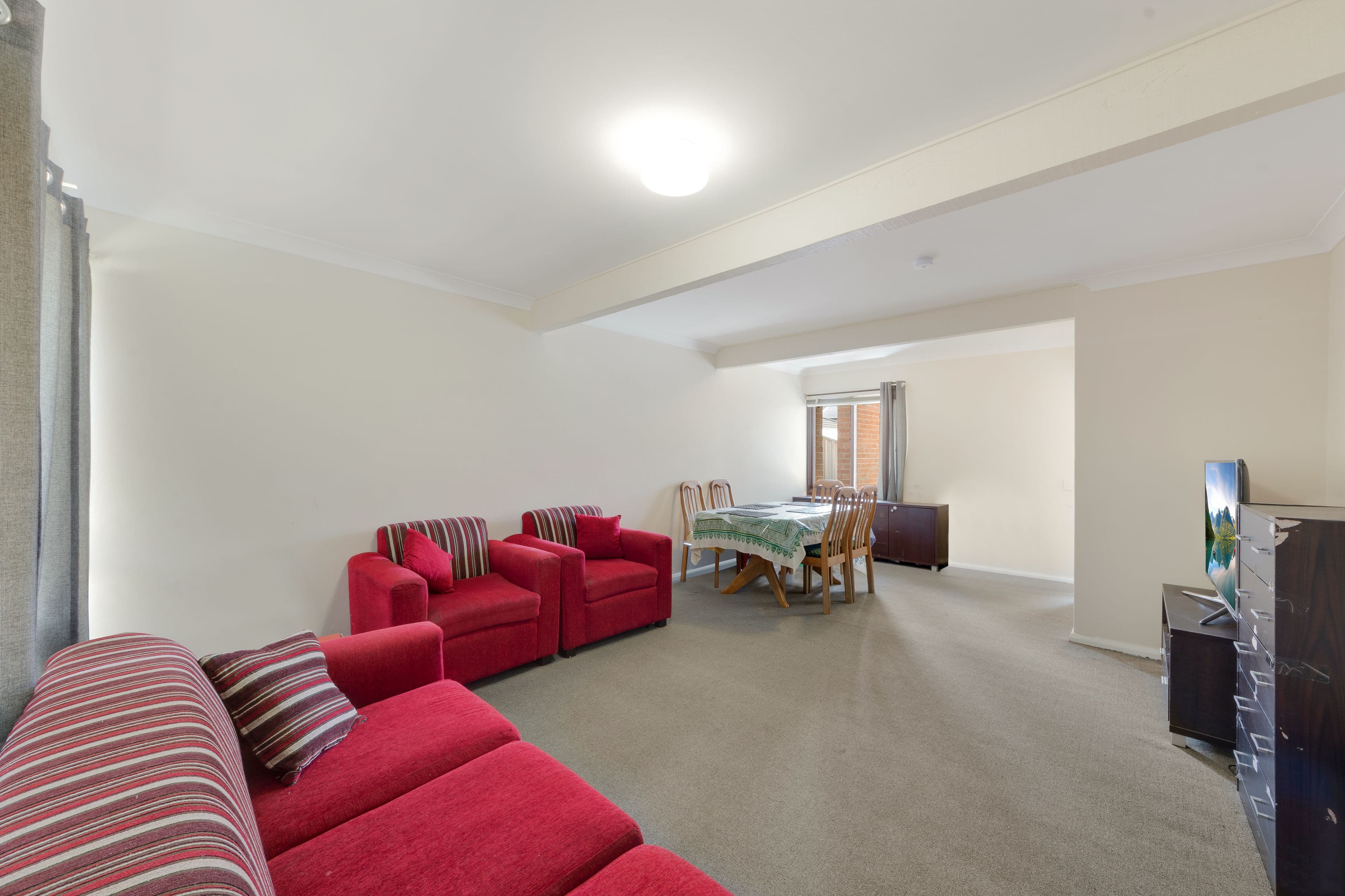 Macquarie Fields NSW 2564, Macquarie Fields - Thumbnail 2