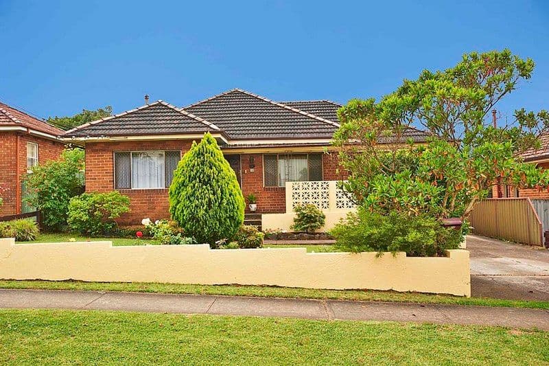 16 Cotswold Street, WESTMEAD NSW 2145, Westmead - Image 1