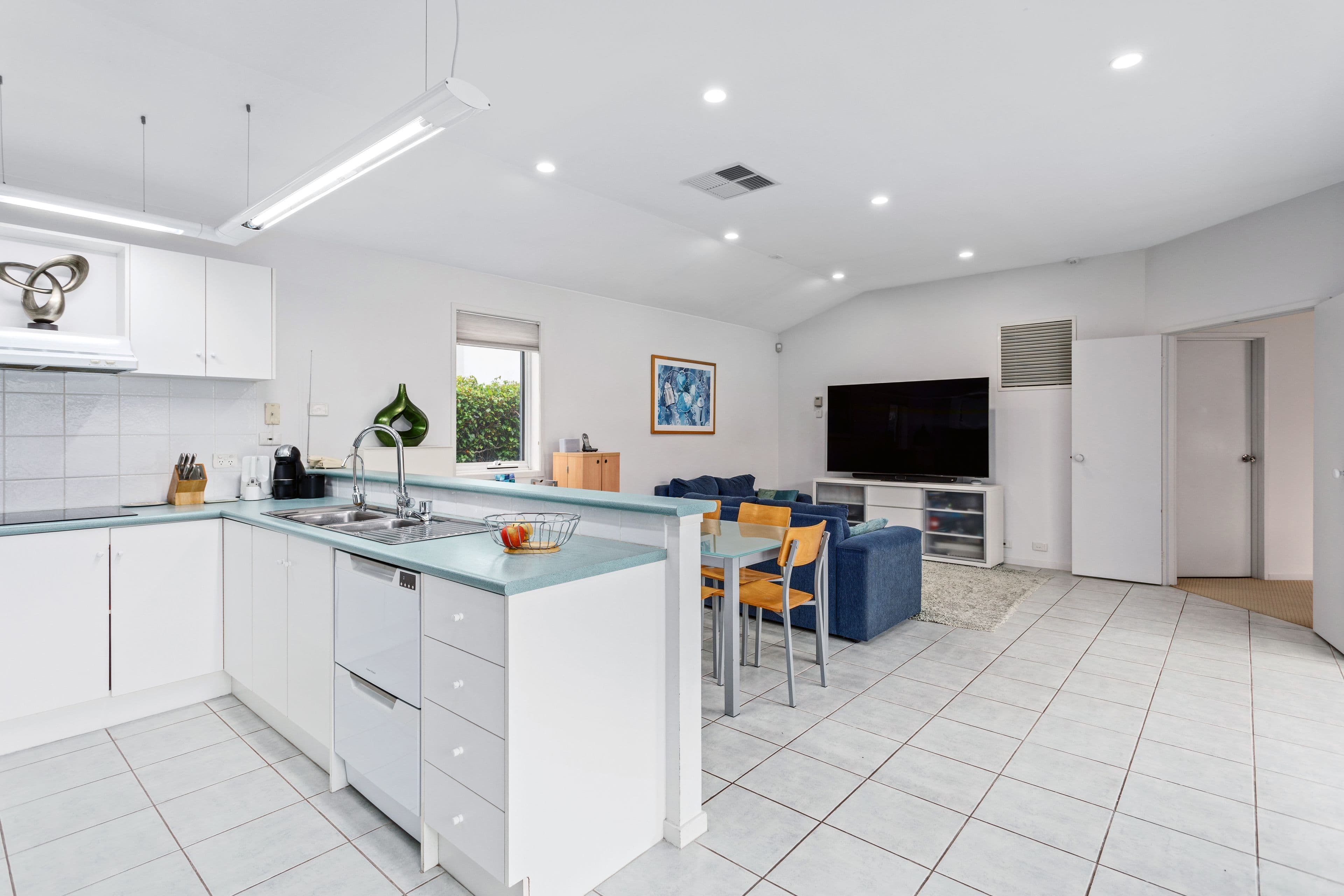 15 Wickham Crescent, Oakden SA 5086, Oakden - Thumbnail 8