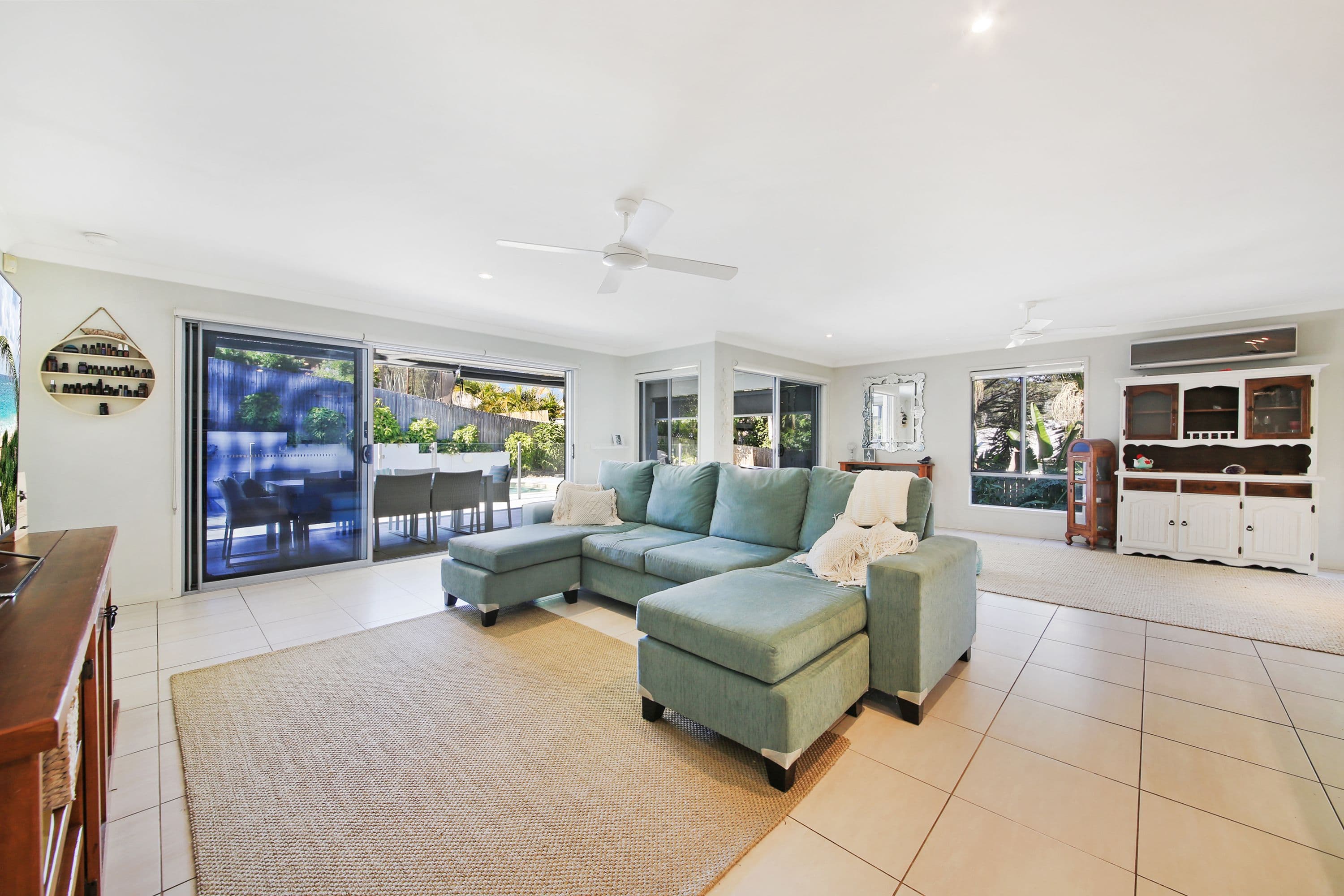 3 Caprice Street, Bonogin QLD 4213, Bonogin - Thumbnail 3