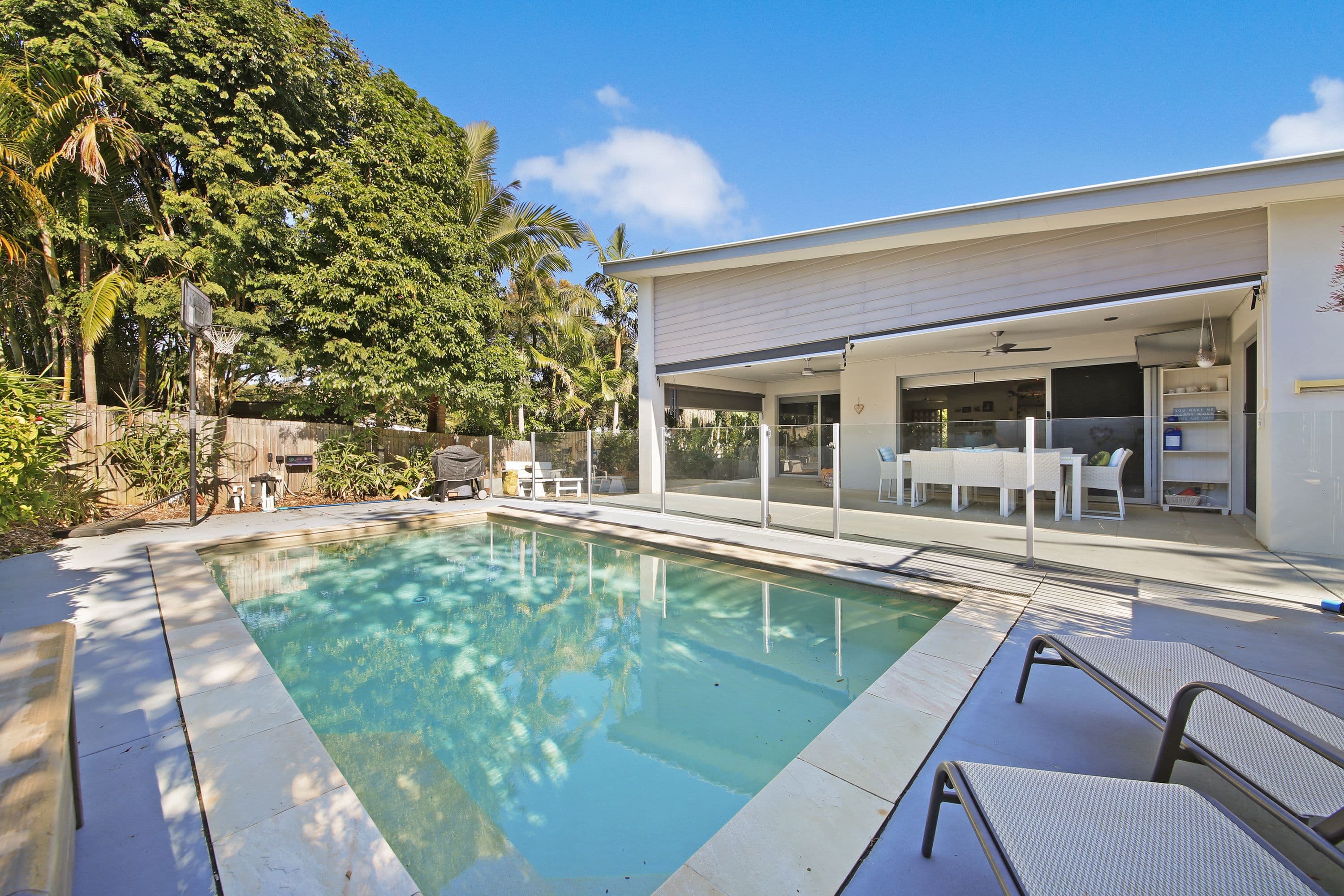 3 Caprice Street, Bonogin QLD 4213, Bonogin - Thumbnail 4
