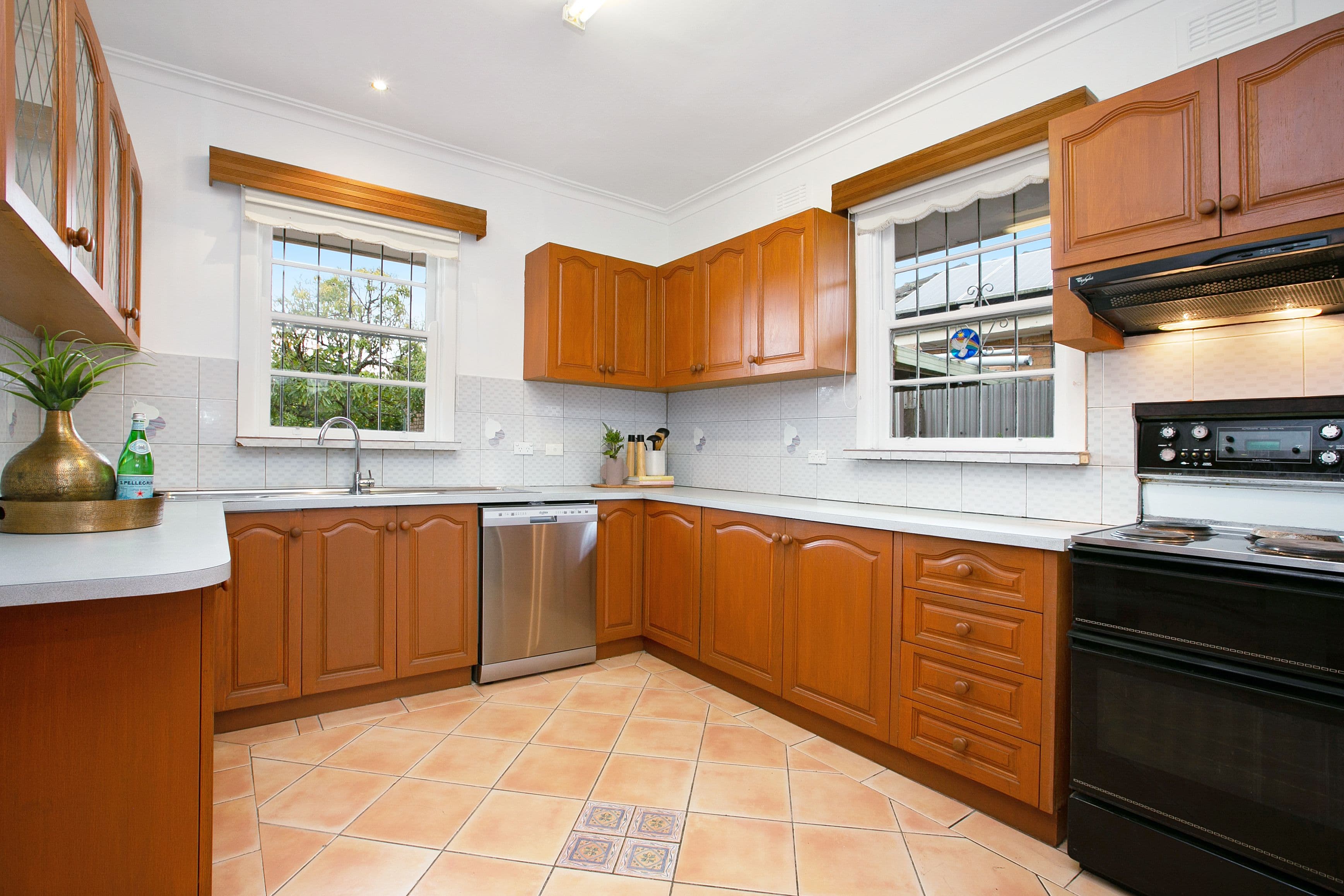 6 Northernhay Street, Reservoir VIC 3073, Reservoir - Thumbnail 8